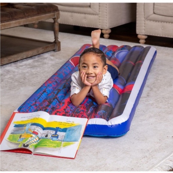 Spider-Man Inflatable JrTwin Air Bed Mattress NEW - Picture 3 of 7